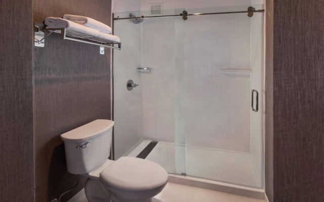 SpringHill Suites by Marriott Herndon Reston