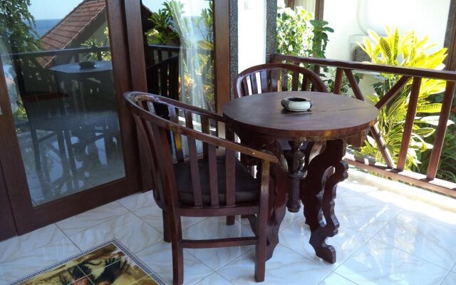 Warung Ary & Home Stay