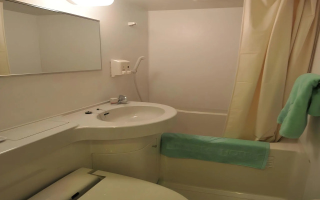 Kyoto Universal Hotel Karasuma