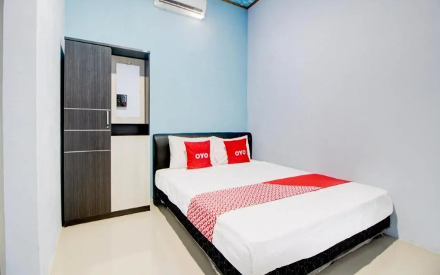 Hotel O Alun-Alun Purwokerto Near Gor Satria Purwokerto Formerly Guest House Blessing