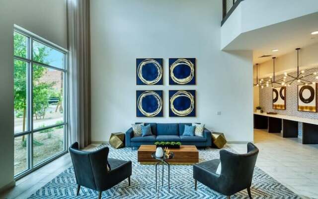CozySuites at Downtown Phoenix