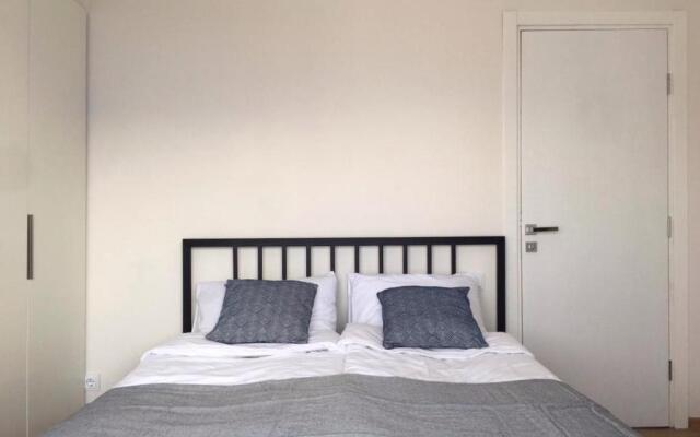 VISTA GUDAURI- Family, Friends and the Mountains