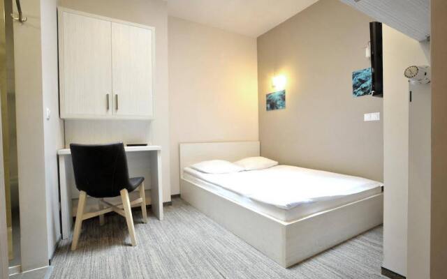 Hostel Promenada