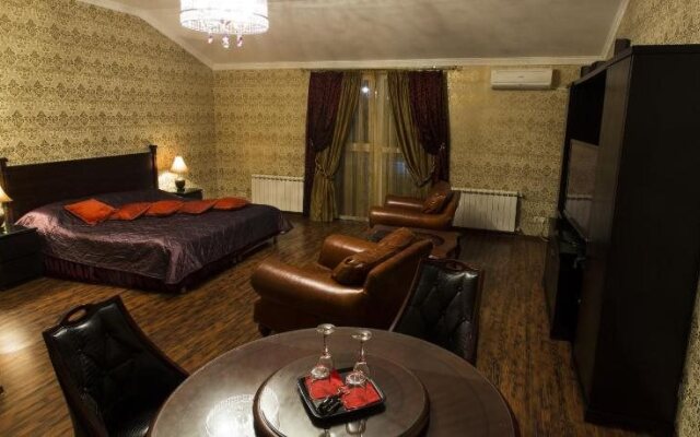 Отель Николь