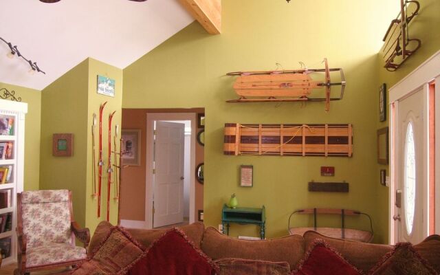 Swiss Suite Bed and Breakfast