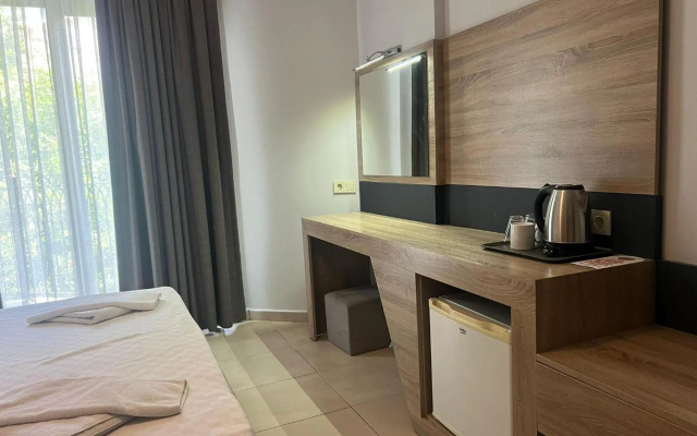 Club Palm Garden Keskin