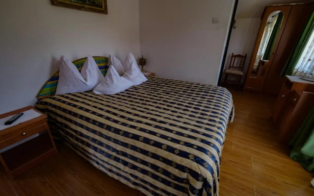 Casa Ghica