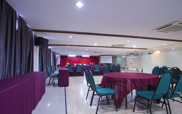 KK Hotel Kajang by OYO