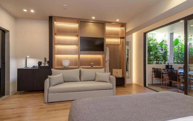 Evanik Chic Hotel