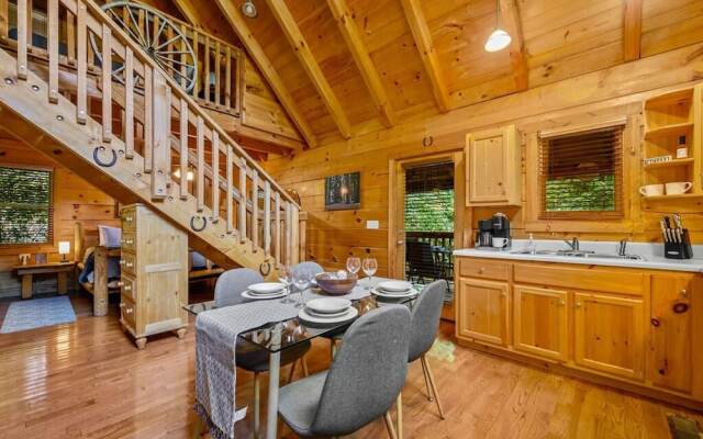 Sunrise Woods Retreat