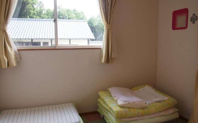 Kumamoto Guesthouse Little Asia - Hostel