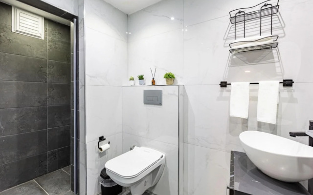 Cozy and Central Flat With Backyard in Kadikoy