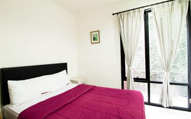 RedDoorz Apartment @ Cilandak