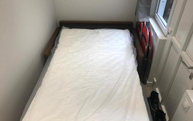 Petit T2 hypercentre avec terrasse privée