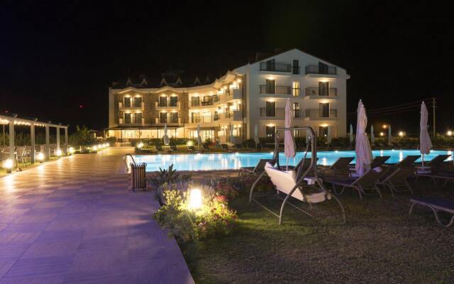Acroter Hotel Spa