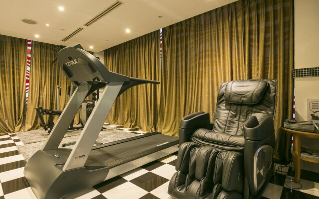 Hotel Re!