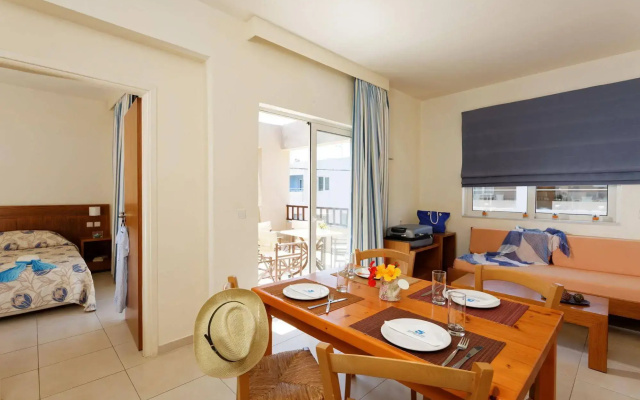 Indigo Mare Hotel Apartments