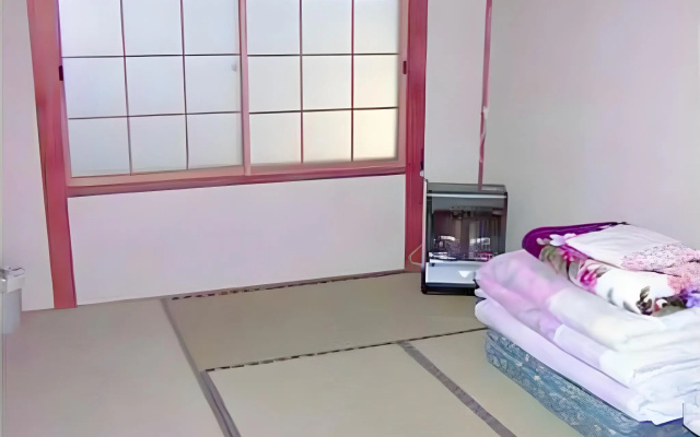Sapporo Inn NADA - Hostel – Guest Rooms – Sapporo