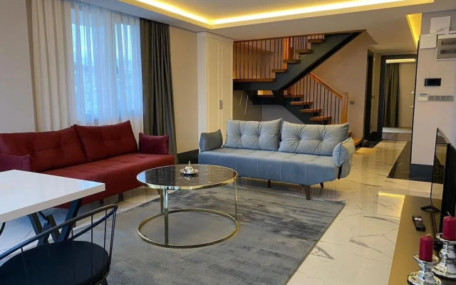 B&C Luxury Residance