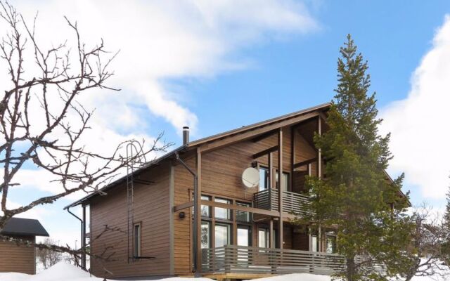 House Kotka b Mombaruzzo