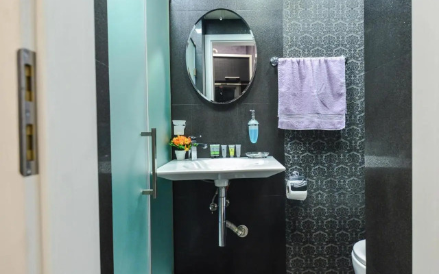 Champs-Élysées Sofia | 2-BDR, 2-BTHR Tsar Simeon Suite