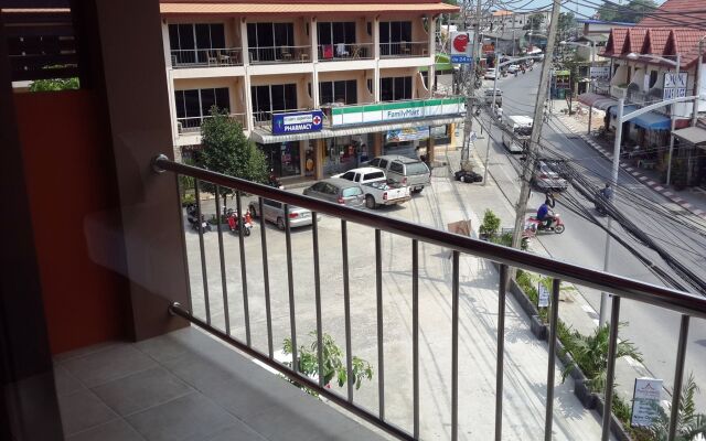 Chaweng terrace