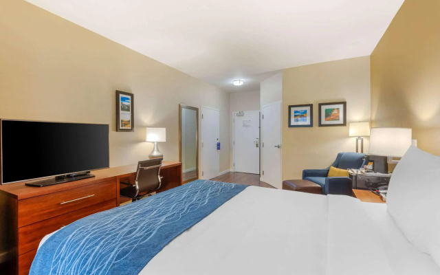 Comfort Inn & Suites near Ontario Airport