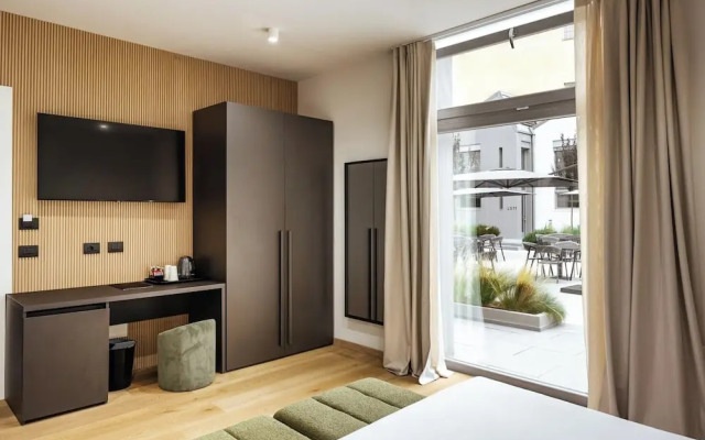 RH Lifestyle Rooms & Suites