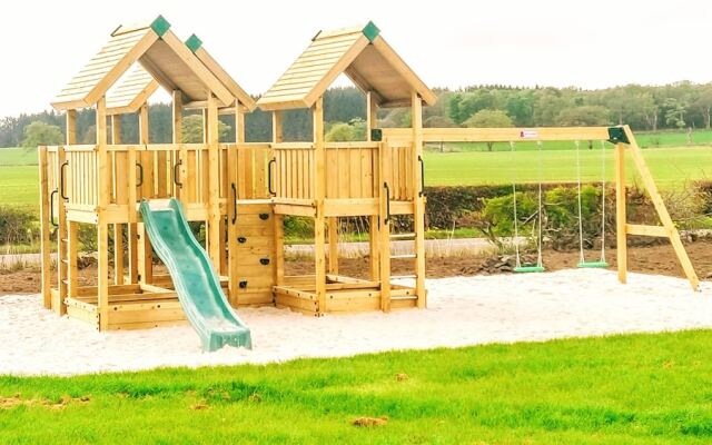Saltire 26 with Hot Tub 3 Bed