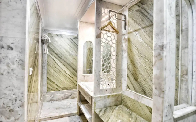 Nirbana Palace - A Heritage Hotel