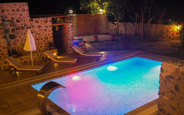 Apsara Suites