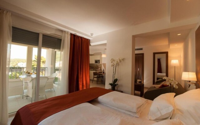 Apartel Park Osejava