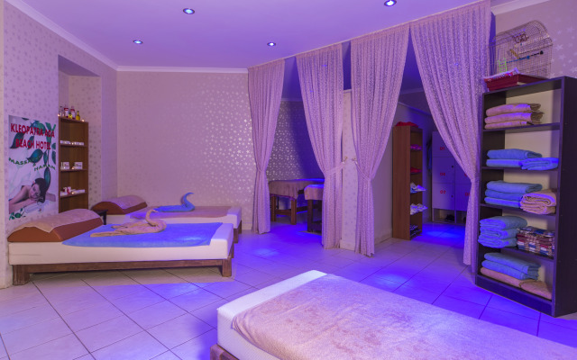 Kleopatra Ada Beach Hotel