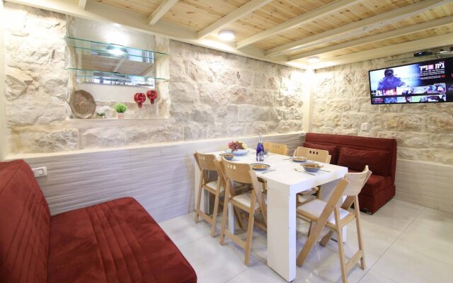 Amazing and Lovely 2BR Apartments
