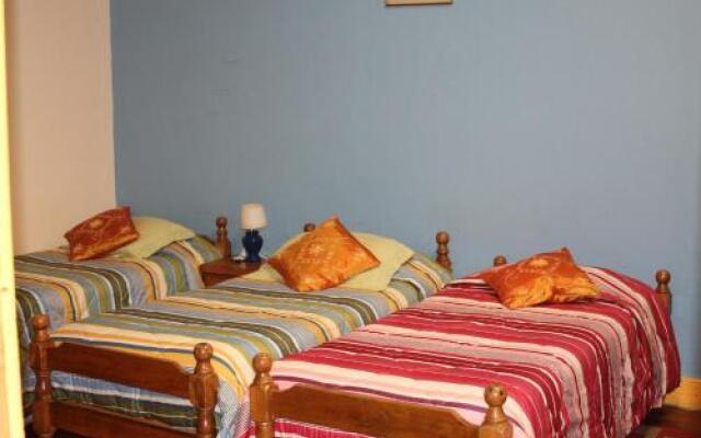 Hostal Residencia en el Cerro