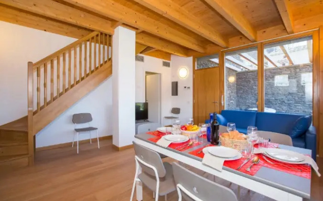 Paradiso del Lago T4