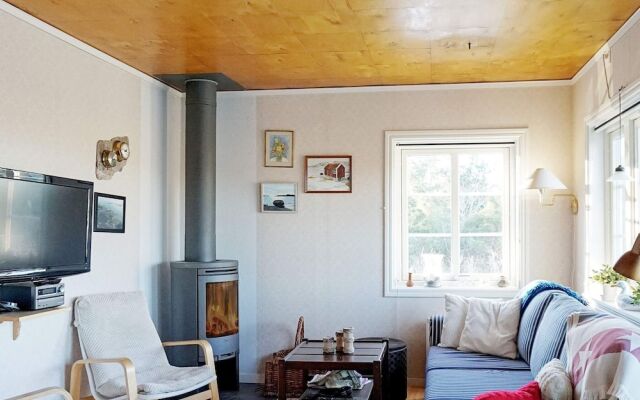 7 Person Holiday Home in Grebbestad