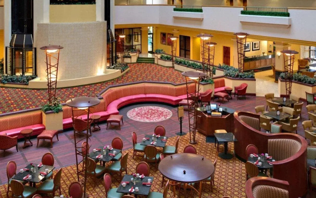 Radisson Hotel Cedar Rapids