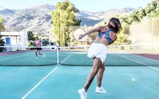 Far Out Beach Resort & Camping