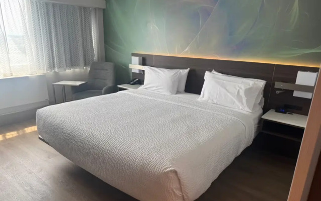 Armon Plaza Montreal Airpt, Trademark Collection by Wyndham