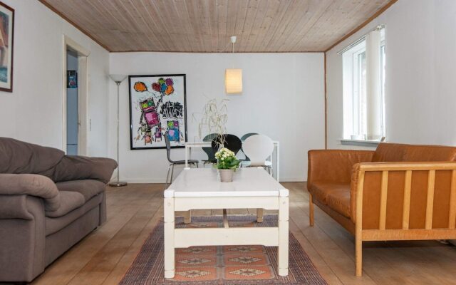 6 Person Holiday Home in Ringkobing-by Traum