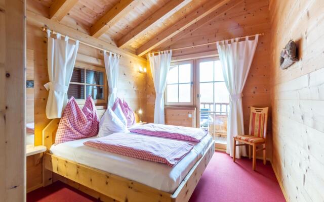 Penthouse With Steam Bath