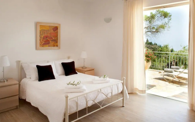 Thanelli in Paxi With 2 Bedrooms and 1 Bathrooms
