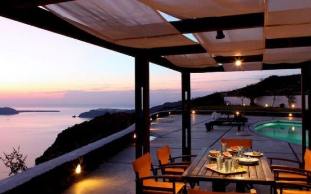 Periscope Villa
