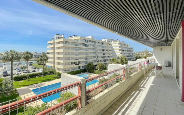 Poolside Bliss T1 HsR Vilamarina