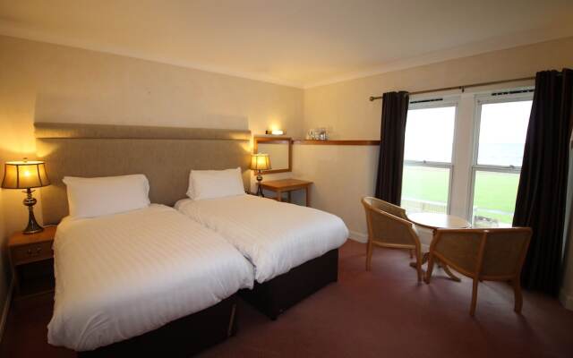 Parkstone Hotel