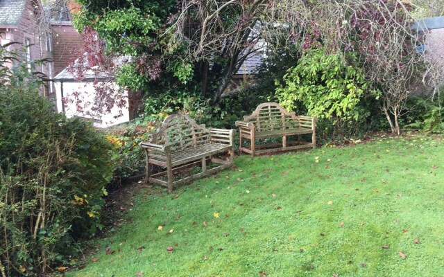 Ivy Knoll Self Catering
