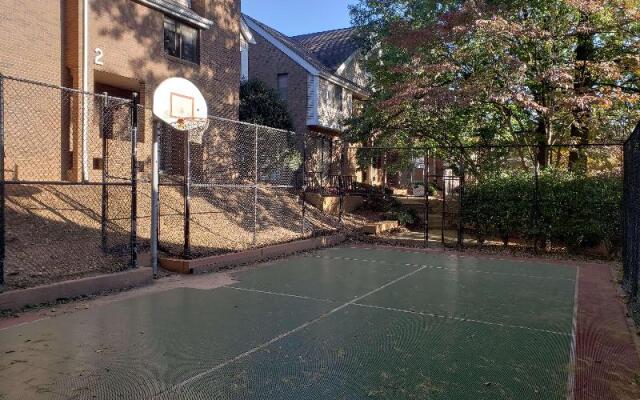 Tysons Corner Suites A Baymont By Wyndham