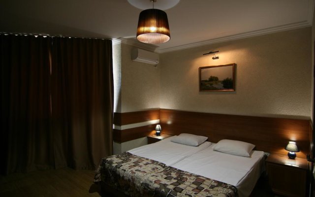 Aranda Hotel