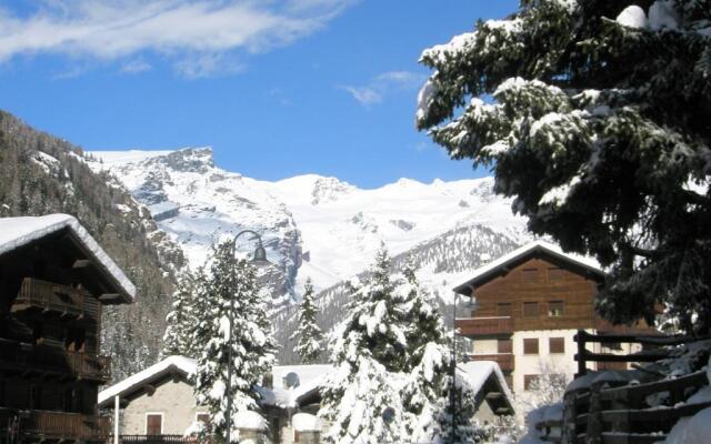 Hotel L Aiglon